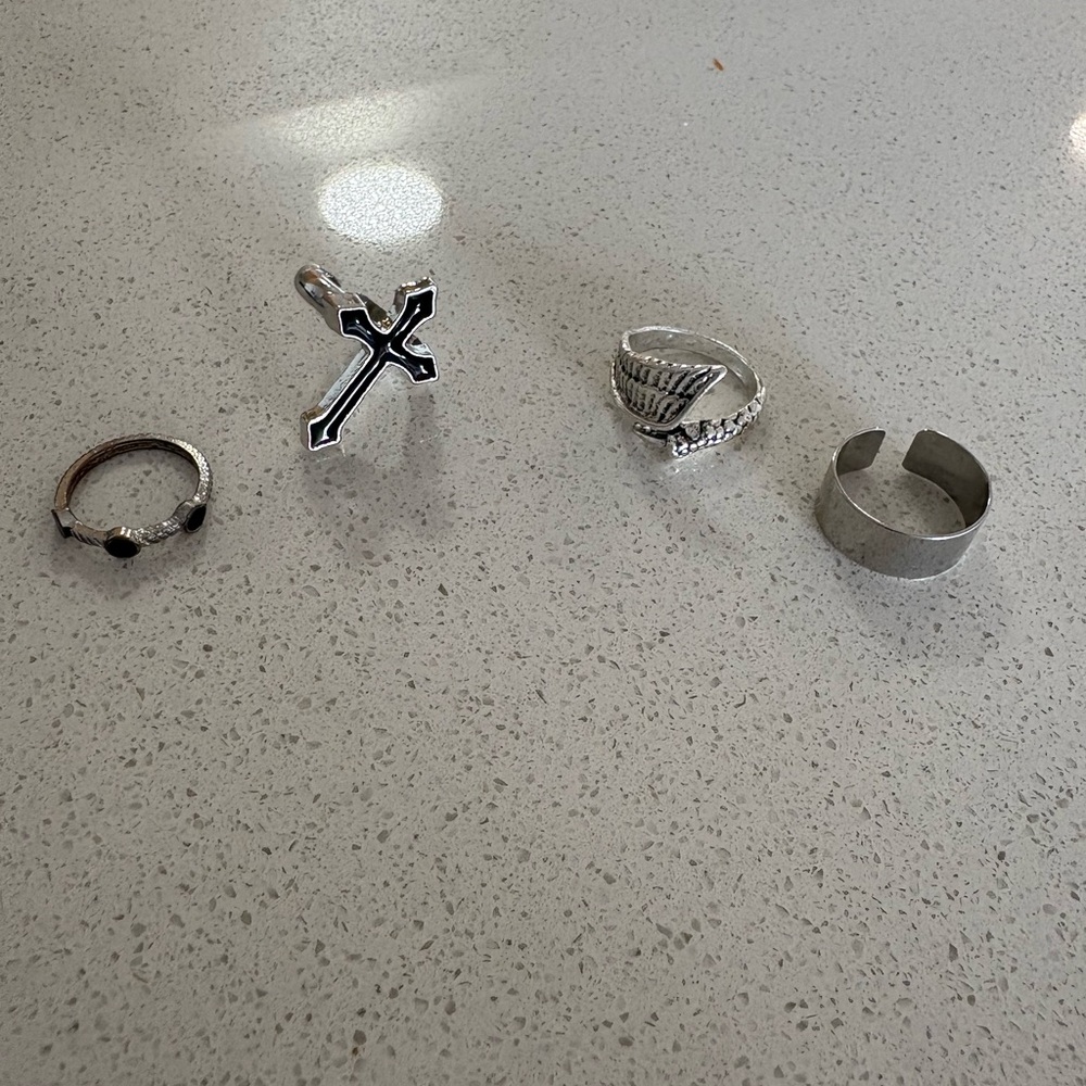 Ring (4) bundle - Picture 3 of 7